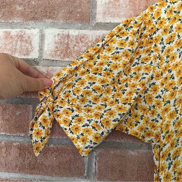 Faithfull The Brand Daphne Mini Flounce Dress Women’s 6 Yellow Ditsy Floral - Picture 5 of 10